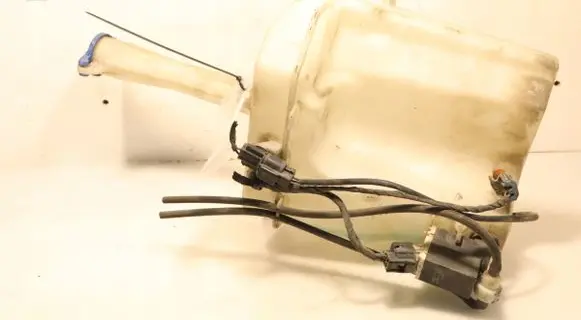 Windshield washer fluid reservoir/tank