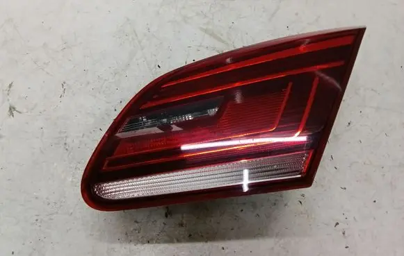 Volkswagen PASSAT CC Tailgate rear/tail lights 3C8945308Q