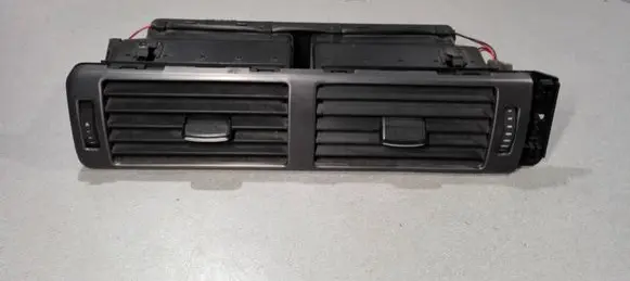 Audi A6 S6 C5 4B Dash center air vent grill 4B1820951