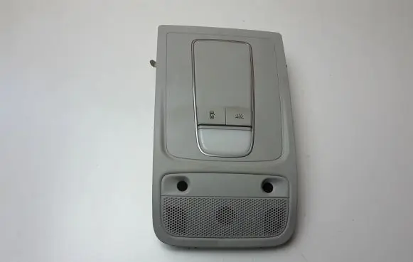 Audi Q3 8U Front seat light 8V0947135A