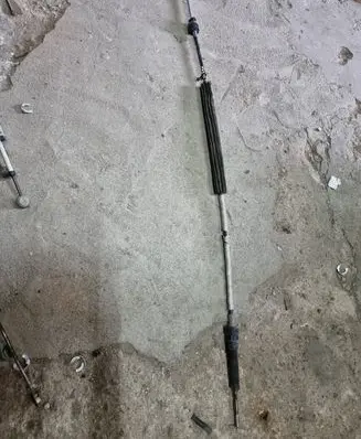 Volkswagen Touran I Gear shift cable linkage 1K0711265C