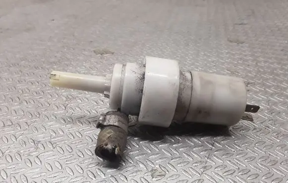 Mercedes-Benz Sprinter W901 W902 W903 W904 Headlight washer pump 