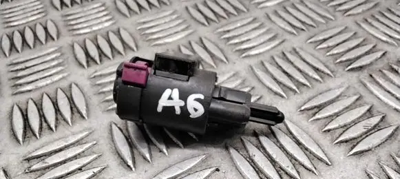 Brake pedal sensor switch
