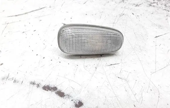 Opel Astra G Front fender indicator light