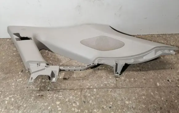 Lexus RX 450H (D)pillar trim (top) 6247048180