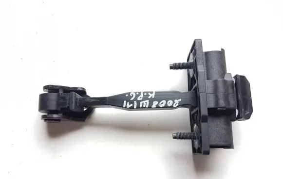 Peugeot 2008 II Rear door check strap stopper
