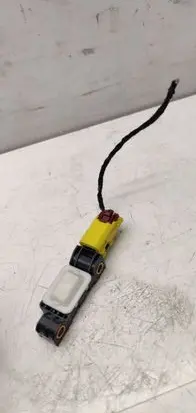 Audi A3 S3 8P Airbag deployment crash/impact sensor 4B0959643D