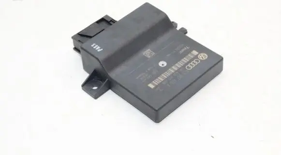 Audi Q7 4L Gateway control module 4L0907468A