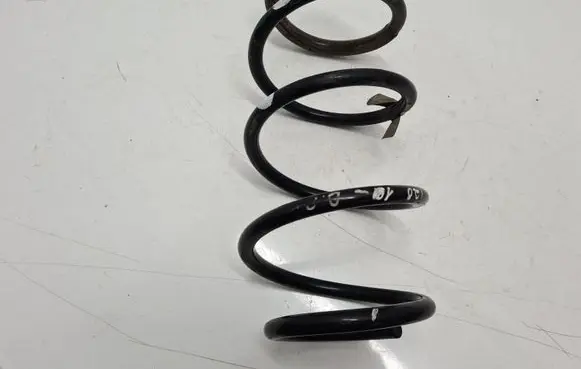 Hyundai i20 (GB IB) Front coil spring