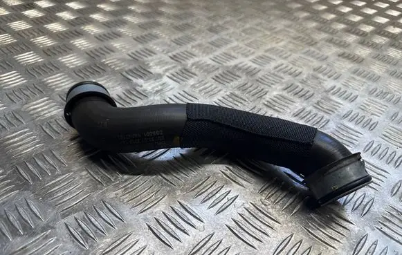 Mercedes-Benz C W204 Engine coolant pipe/hose A2125018282 27072010 625412303