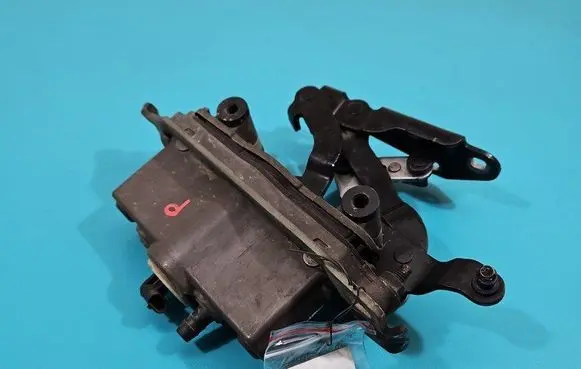 Mercedes-Benz E A207 Pedestrian airbag A2129066301 IMPRK1446191