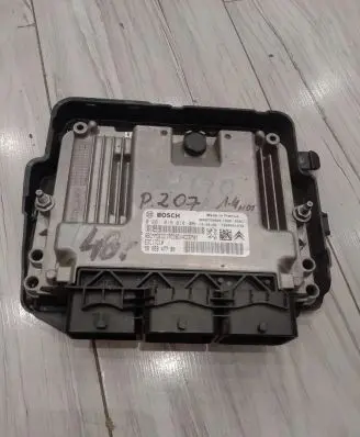 Peugeot 207 Engine control unit/module ECU 0281019818