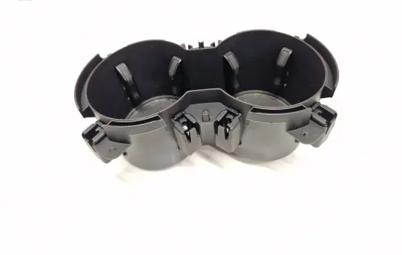Cup holder front