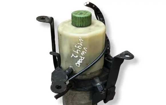 Volkswagen Polo V 6R Power steering pump 6R0423156