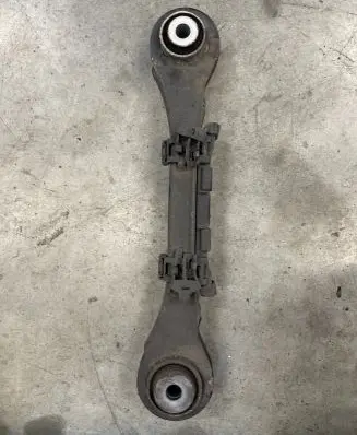 BMW 4 F36 Gran coupe Rear control arm 18145910