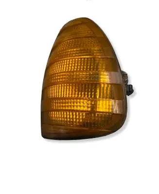 Mercedes-Benz W123 Front indicator light 45T