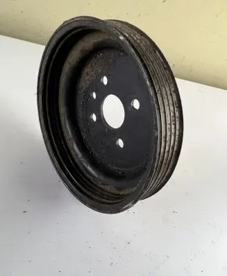 Mitsubishi Space Wagon Water pump pulley 