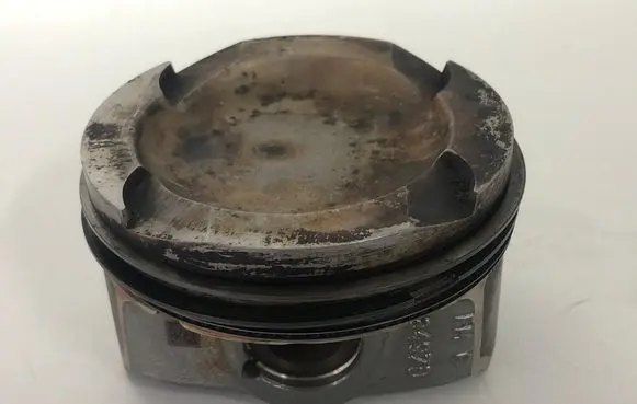 BMW 3 E92 E93 Piston 751126201 7511262 83967511262