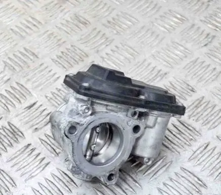 Ford Focus Throttle valve 50989011