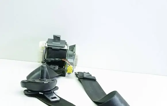 Ford Fiesta Front seatbelt A61294 34149481