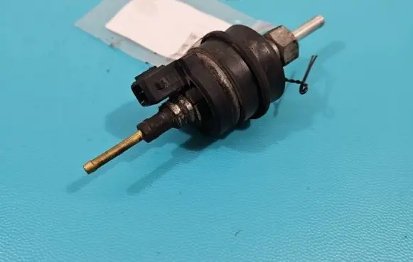Toyota Avensis T220 Webasto circulation pump for autonomous heater 22450201 IMPRK1371555
