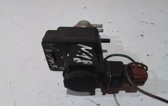 Hyundai Tucson JM Turbo solenoid valve 36611200
