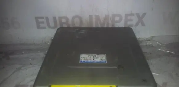 Mazda 626 Engine control unit/module FP0118881C E2T03771M