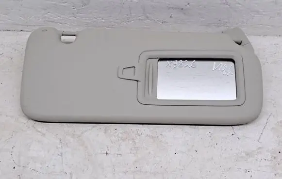 Mazda CX-30 Sun visor 