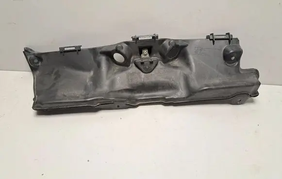 BMW X7 G07 Other engine bay part 7424940