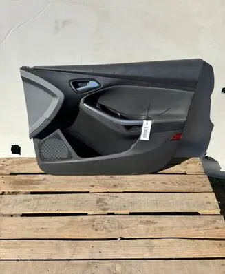 Ford Focus Front door card panel trim BM51A2394101