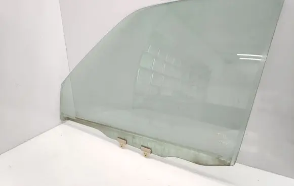 Nissan Pathfinder R50 Front door window glass four-door 43R00033 M2H3AS2 DOT20