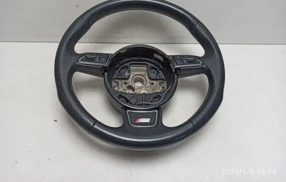 Audi Q3 8U Steering wheel 8U0419091R