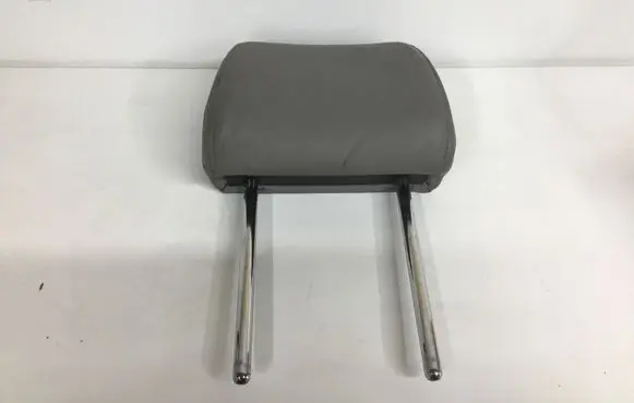 Audi A4 S4 B6 8E 8H Front seat headrest 