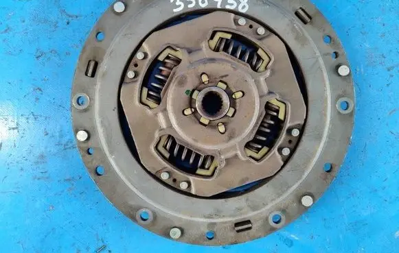 Toyota Prius (XW30) Clutch pressure plate 3127047040