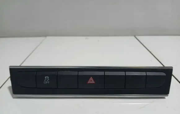 Audi A3 S3 8P A set of switches 8P0927137