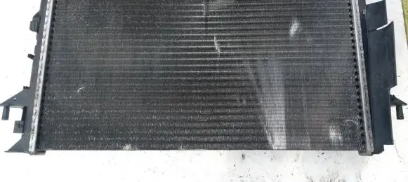 Coolant radiator