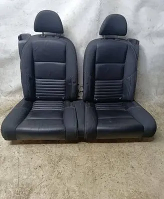 Volvo C30 Second row seats 