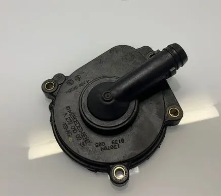 Mercedes-Benz CLS C219 Breather/breather pipe/hose A2720100231 2720100231