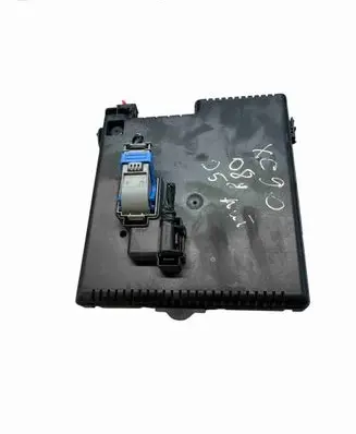 Volvo XC90 Fuse module 30786646