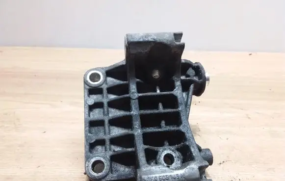 Audi A6 S6 C6 4F Generator/alternator bracket 059903143K