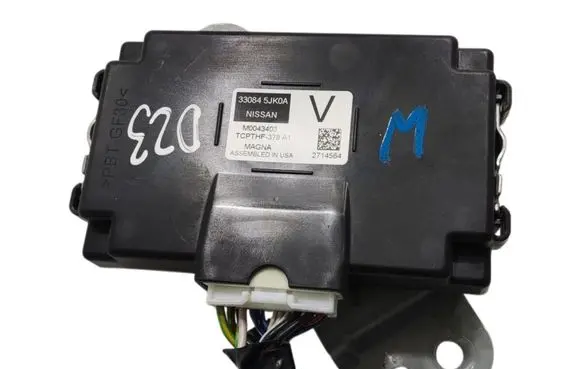 Nissan Navara D23 Transfer box differential control unit 330845JK0A
