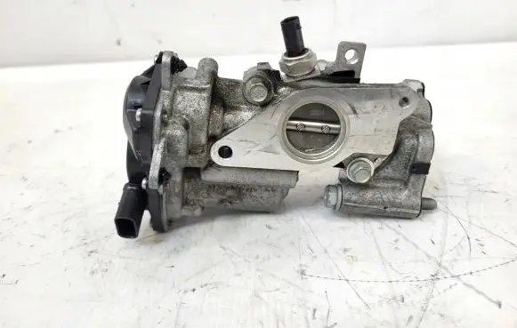 Alfa Romeo Giulia EGR thermostat 50051262