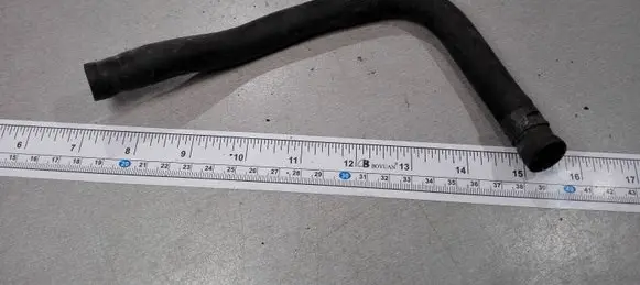 Mitsubishi Pajero Engine coolant pipe/hose