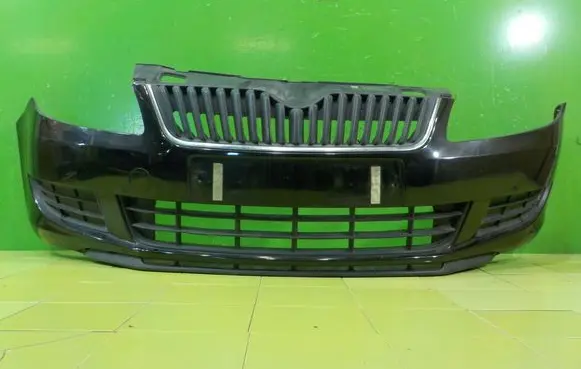 Skoda Fabia Mk2 (5J) Front bumper 5J0807221D PRZOD