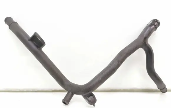 Volkswagen Golf Plus Engine coolant pipe/hose 06A121065DP