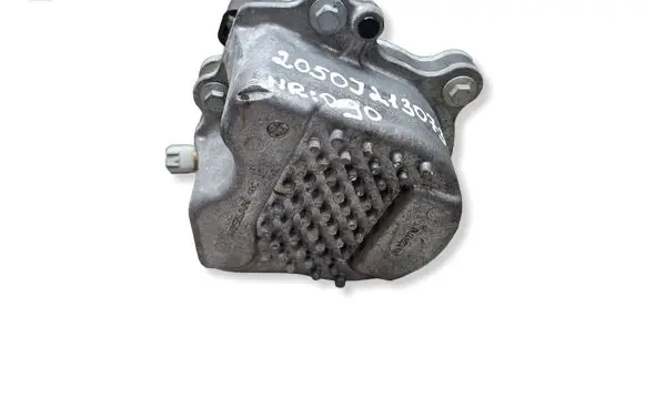 Renault Clio V Water pump S26279090 2050J213073