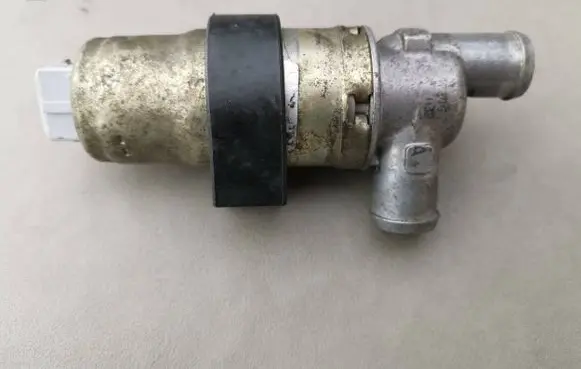 Saab 9000 CC Idle control valve (regulator) 0280140502