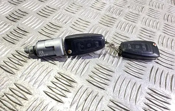 Ford Grand C-MAX Ignition lock AM5AR3677AA
