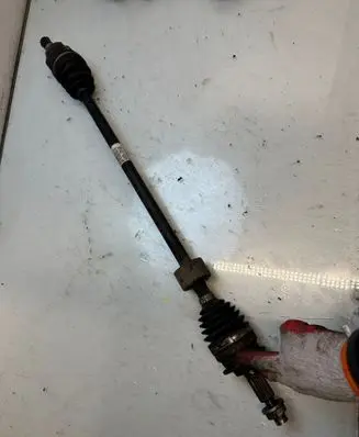 Suzuki Swift I Front driveshaft 4410172K00