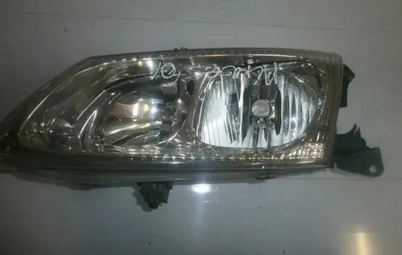 Nissan Almera N16 Headlight/headlamp 26060bm411